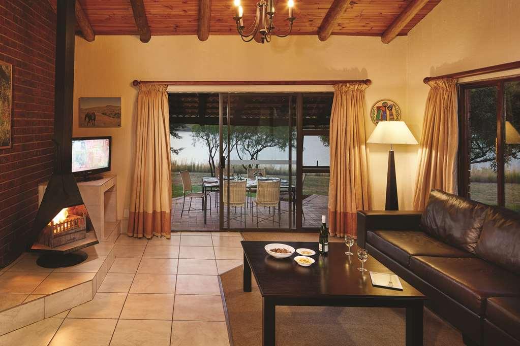 First Group Qwantani Hotel Harrismith Værelse billede