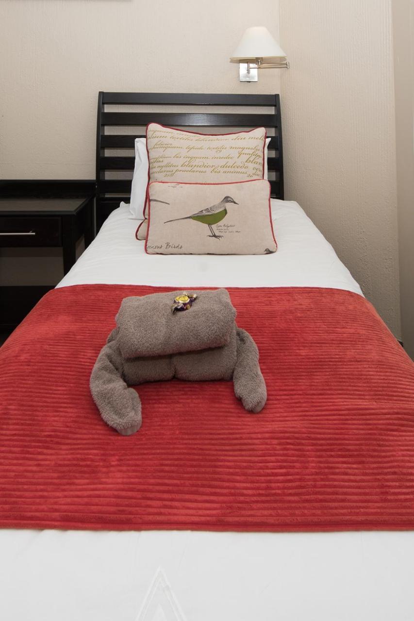 First Group Qwantani Hotel Harrismith Eksteriør billede