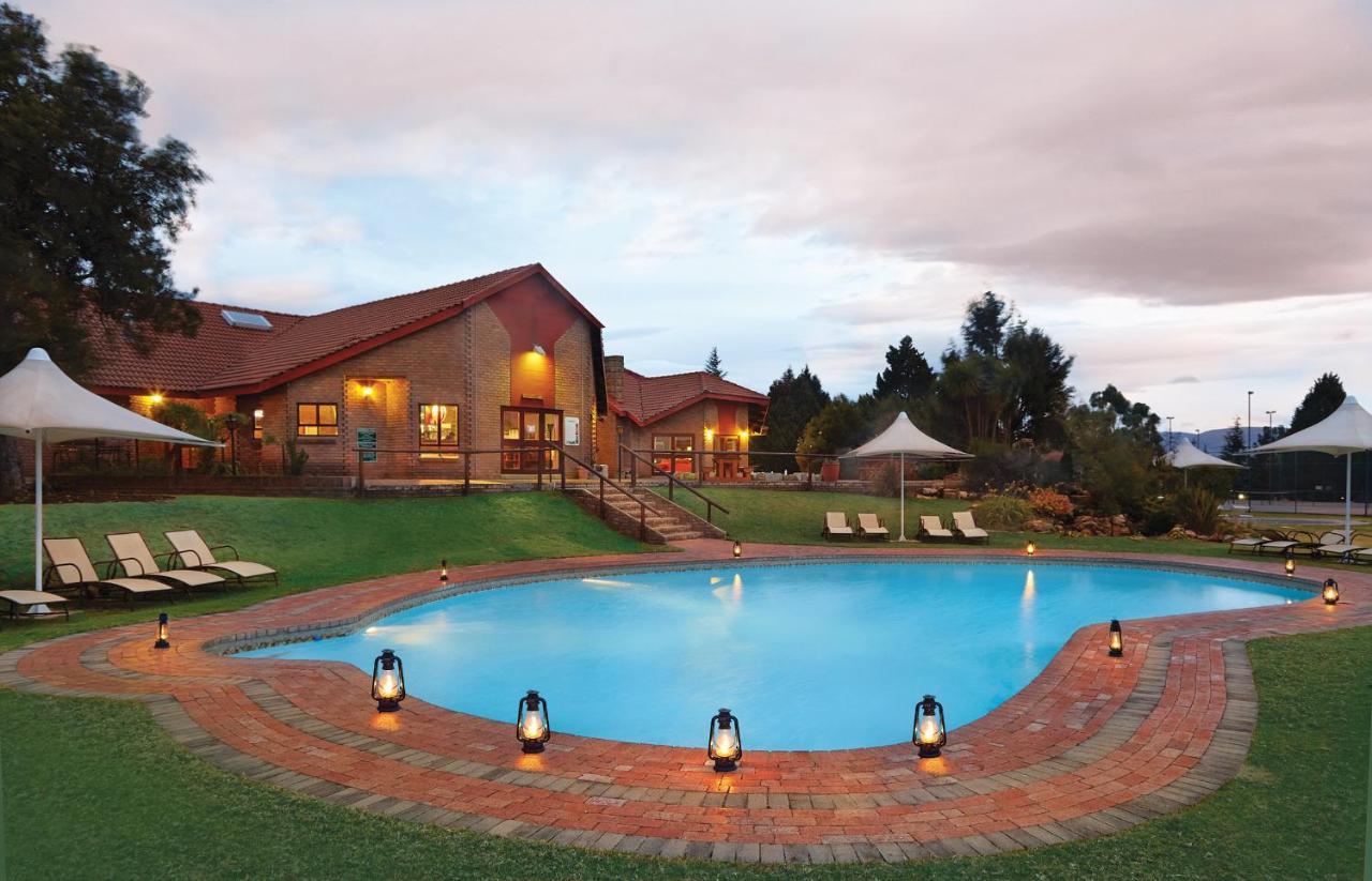 First Group Qwantani Hotel Harrismith Eksteriør billede