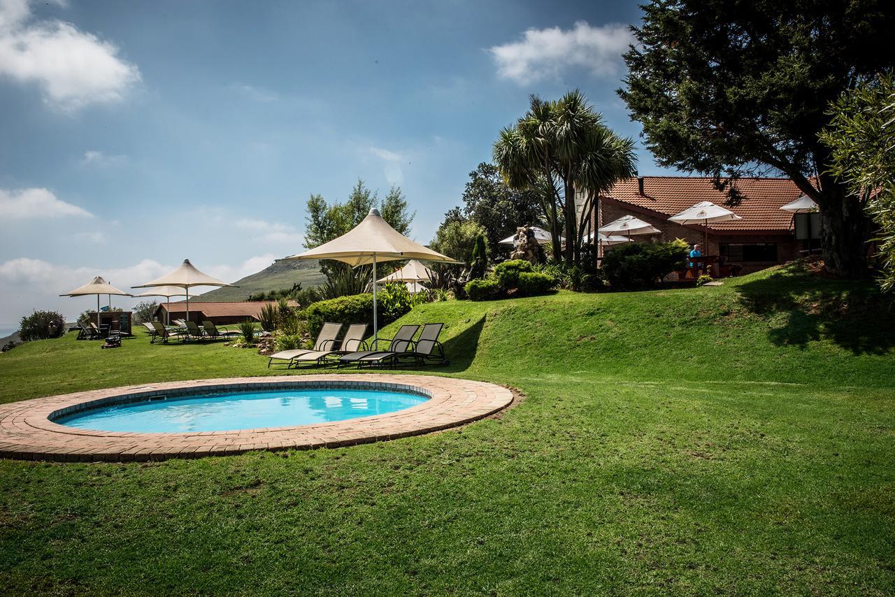First Group Qwantani Hotel Harrismith Eksteriør billede